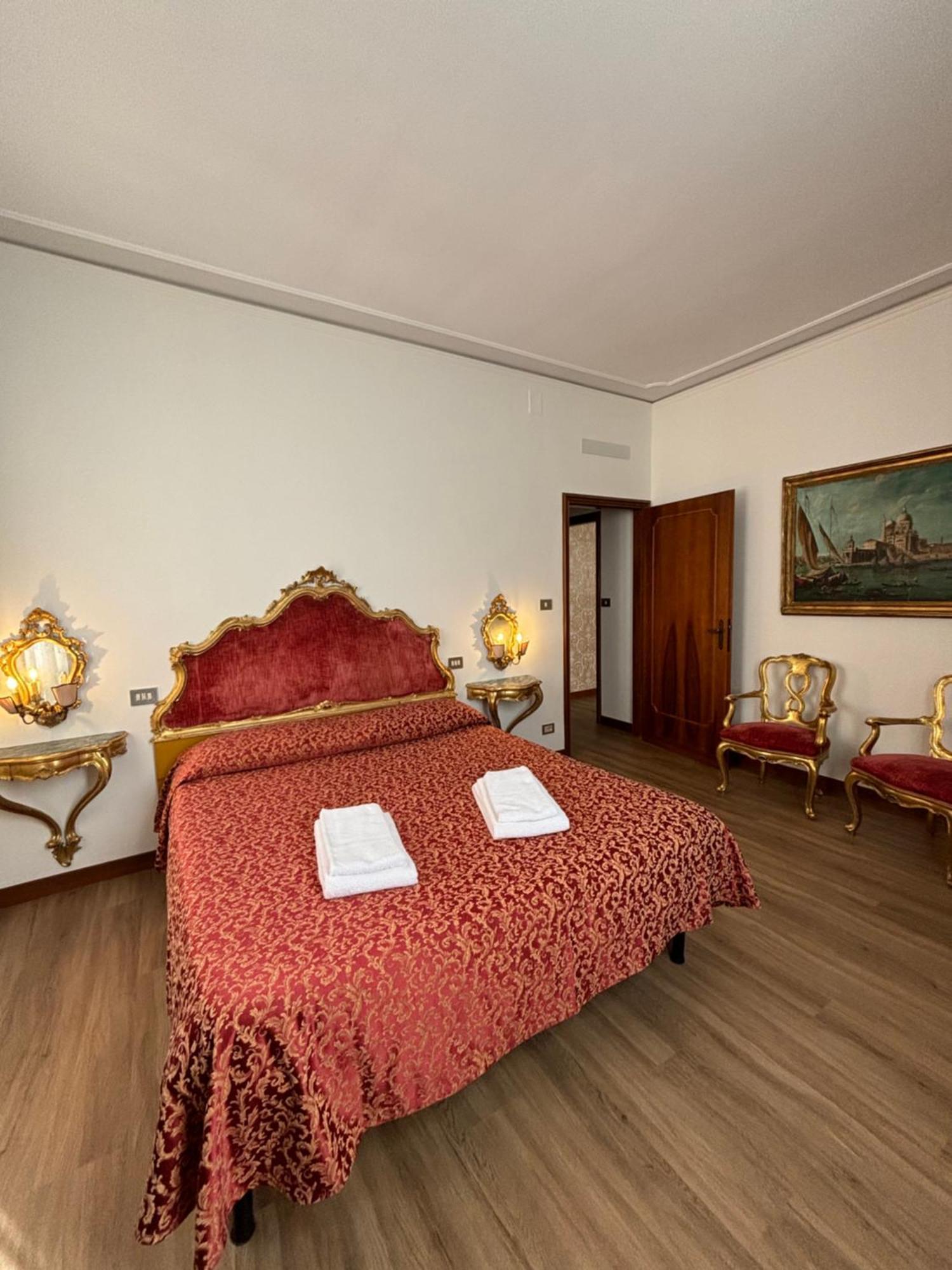 Ca Barbaro -appartamenti storici- Venezia Esterno foto